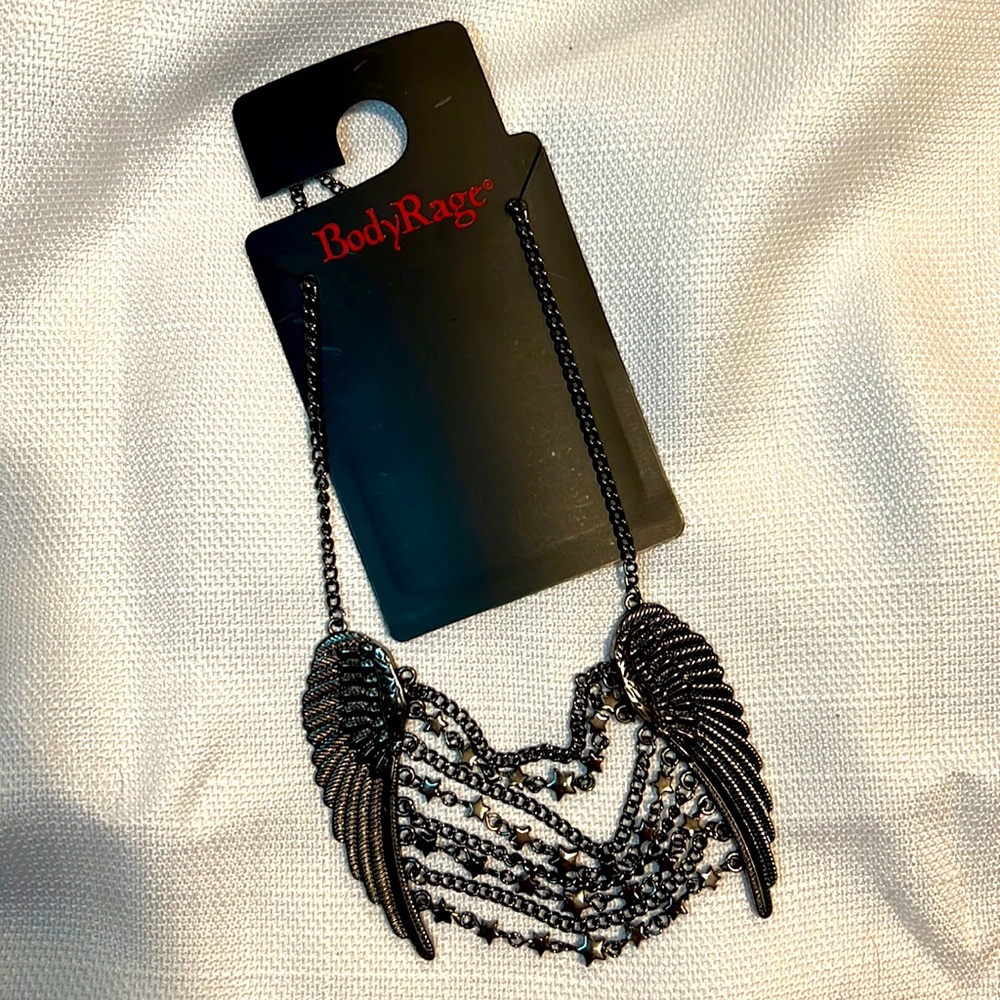 Wings necklace
